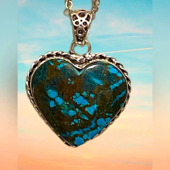 Boho Western Turquoise Heart Pendant Necklace Silver Plated Metal Bezel 18” - Picture 3 of 5